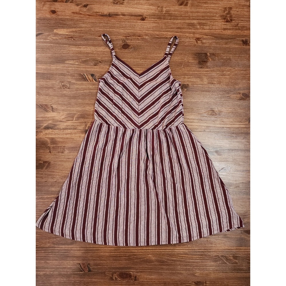 Universal Thread Women Dress M Striped Heathered Knit Burgundy Boho Grunge